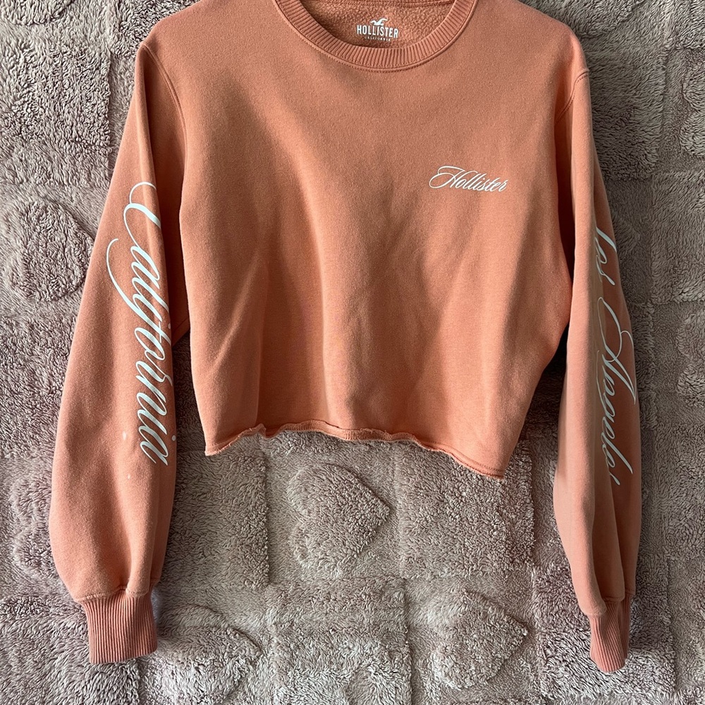Hollister Women's Coral Cropped Hoodie